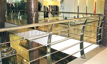 Ограждение со стеклом или четырьмя ригелями на стойках из  нержавейки в Алматы. Готовые проекты ПерилаГлавСнаб