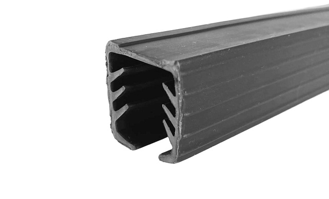 Уплотнитель в поручень с пазом 24х24 для стекла 12 мм, EPDM Фk301 2 Уплотнитель в поручень с пазом 24х24 для стекла 12 мм, EPDM Фk301 2