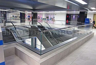 Стеклянные перила для атриумов купить в Алматы Стеклянные перила для атриумов купить в Алматы