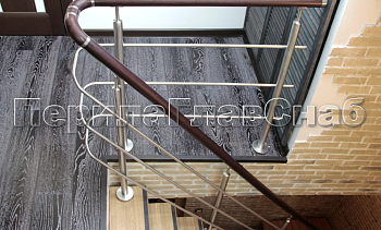 Ограждения из нержавеющей стали с тремя ригелями в Алматы. Готовые проекты ПерилаГлавСнаб