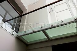 Цельностеклянные ограждения на несущем стекле в Алматы. Готовые проекты ПерилаГлавСнаб - фото 27